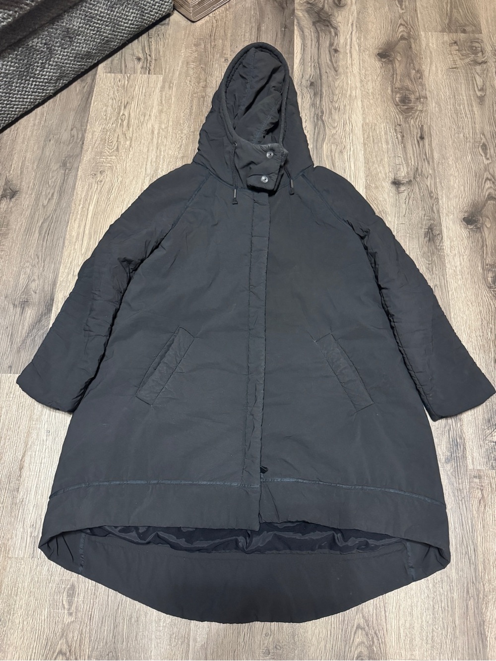 Women's Black Hooded Puffer Coat - Lightweight Warmth